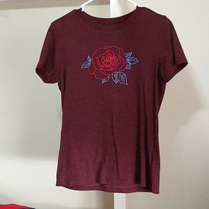 Burgundy Rose Print T-Shirt L